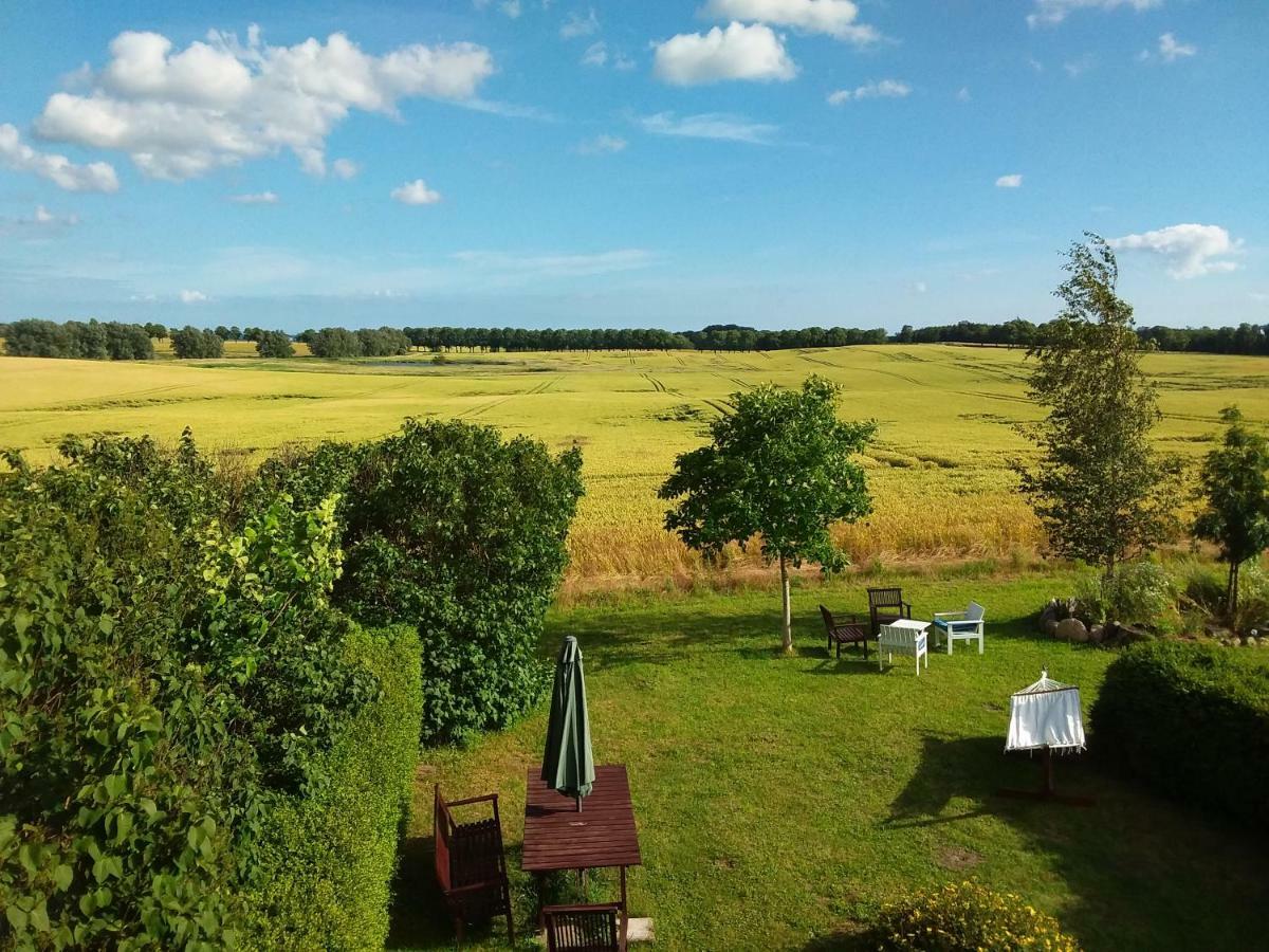 Garden Mellan Slotten Svarte Dış mekan fotoğraf